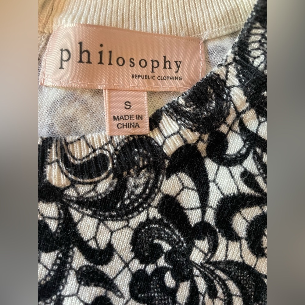 Philosophy Republic Clothing Black & White Lace-Print Women's Sweater Top - Picture 5 of 10